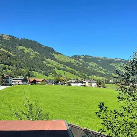Smart Living Dorfresidenz Gmbh&cokg شقة